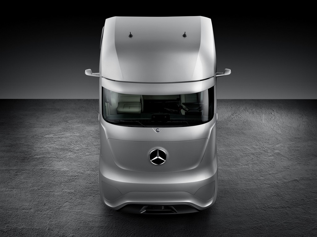 MERCEDES-BENZ FUTURE TRUCK 2025 – O CAMINHÃO DO FUTURO FAZ SUA ESTREIA MUNDIAL NO IAA, foto 8