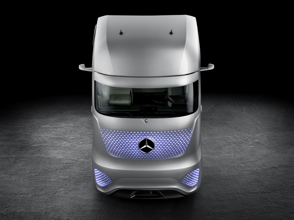 MERCEDES-BENZ FUTURE TRUCK 2025 – O CAMINHÃO DO FUTURO FAZ SUA ESTREIA MUNDIAL NO IAA, foto 13