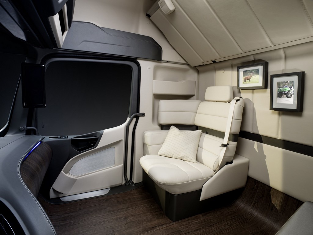 MERCEDES-BENZ FUTURE TRUCK 2025 – O CAMINHÃO DO FUTURO FAZ SUA ESTREIA MUNDIAL NO IAA, foto 20