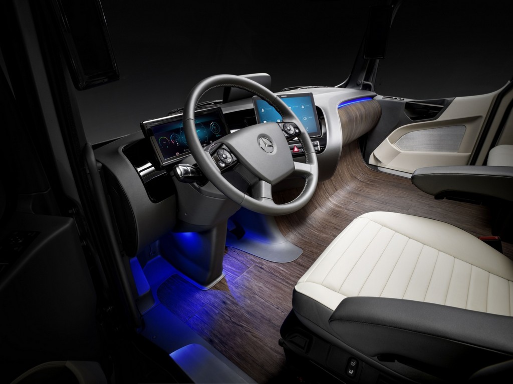 MERCEDES-BENZ FUTURE TRUCK 2025 – O CAMINHÃO DO FUTURO FAZ SUA ESTREIA MUNDIAL NO IAA, foto 21