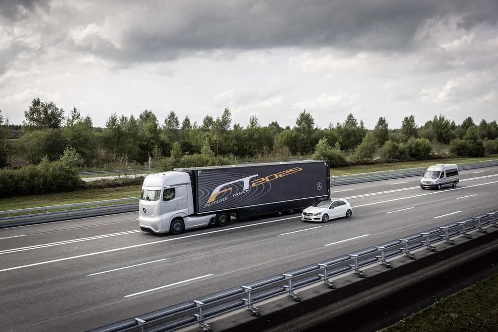 MERCEDES-BENZ FUTURE TRUCK 2025 – O CAMINHÃO DO FUTURO FAZ SUA ESTREIA MUNDIAL NO IAA, foto 27