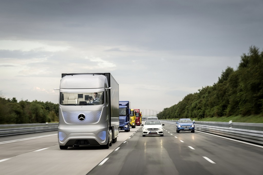 MERCEDES-BENZ FUTURE TRUCK 2025 – O CAMINHÃO DO FUTURO FAZ SUA ESTREIA MUNDIAL NO IAA, foto 36