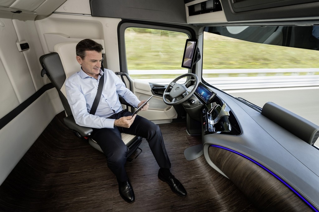 MERCEDES-BENZ FUTURE TRUCK 2025 – O CAMINHÃO DO FUTURO FAZ SUA ESTREIA MUNDIAL NO IAA, foto 38