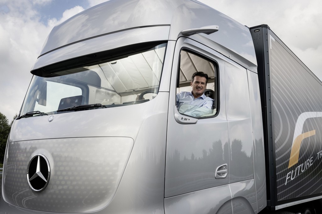 MERCEDES-BENZ FUTURE TRUCK 2025 – O CAMINHÃO DO FUTURO FAZ SUA ESTREIA MUNDIAL NO IAA, foto 42