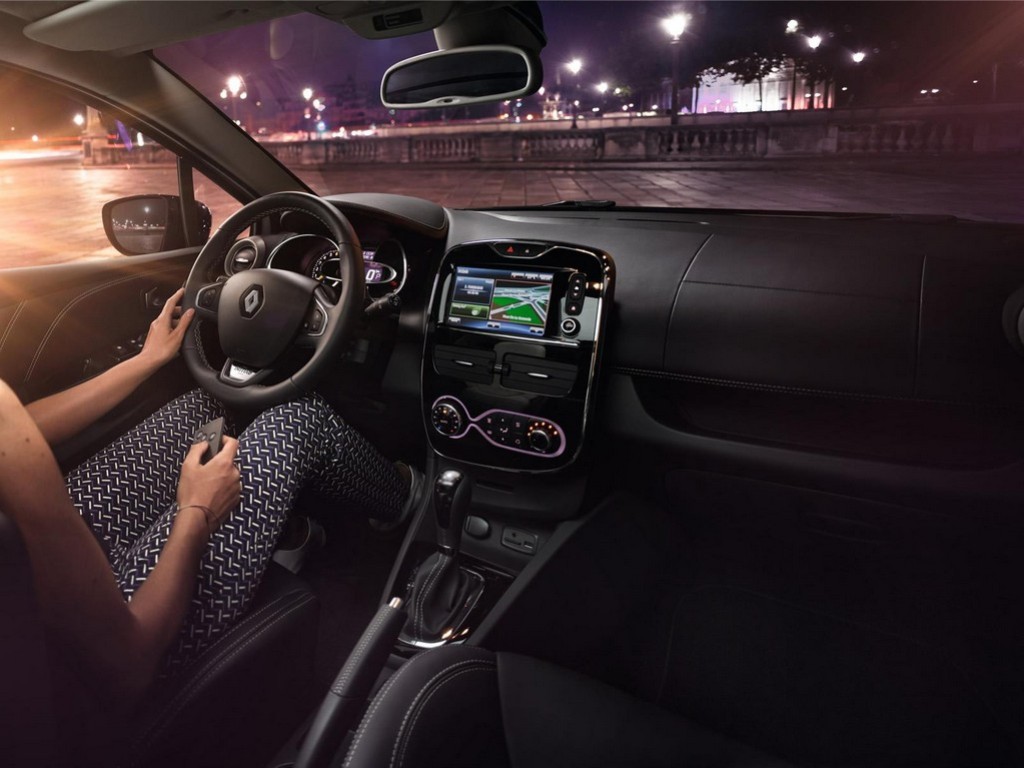 RENAULT APRESENTA O CLIO INITIALE PARIS, foto 13
