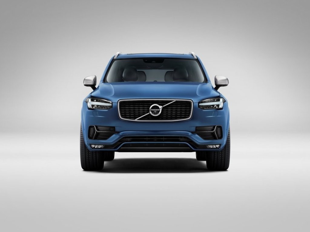 VOLVO REVELA LINHA R-DESIGN PARA O XC90, foto 6