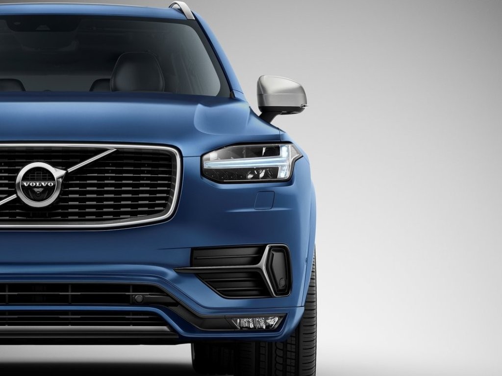 VOLVO REVELA LINHA R-DESIGN PARA O XC90, foto 9