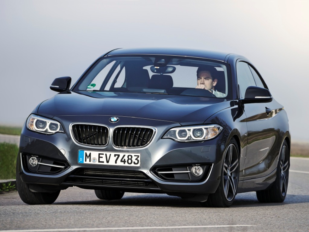BMW SÉRIE 2 COUPE COM NOVO MOTOR DIESEL, foto 1
