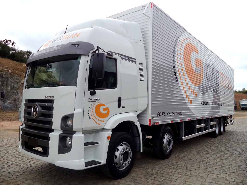 CONSTELLATION AUTOMATIZADO 8X2 SE DESTACA POR BAIXO CONSUMO DE COMBUSTÍVEL, foto 1