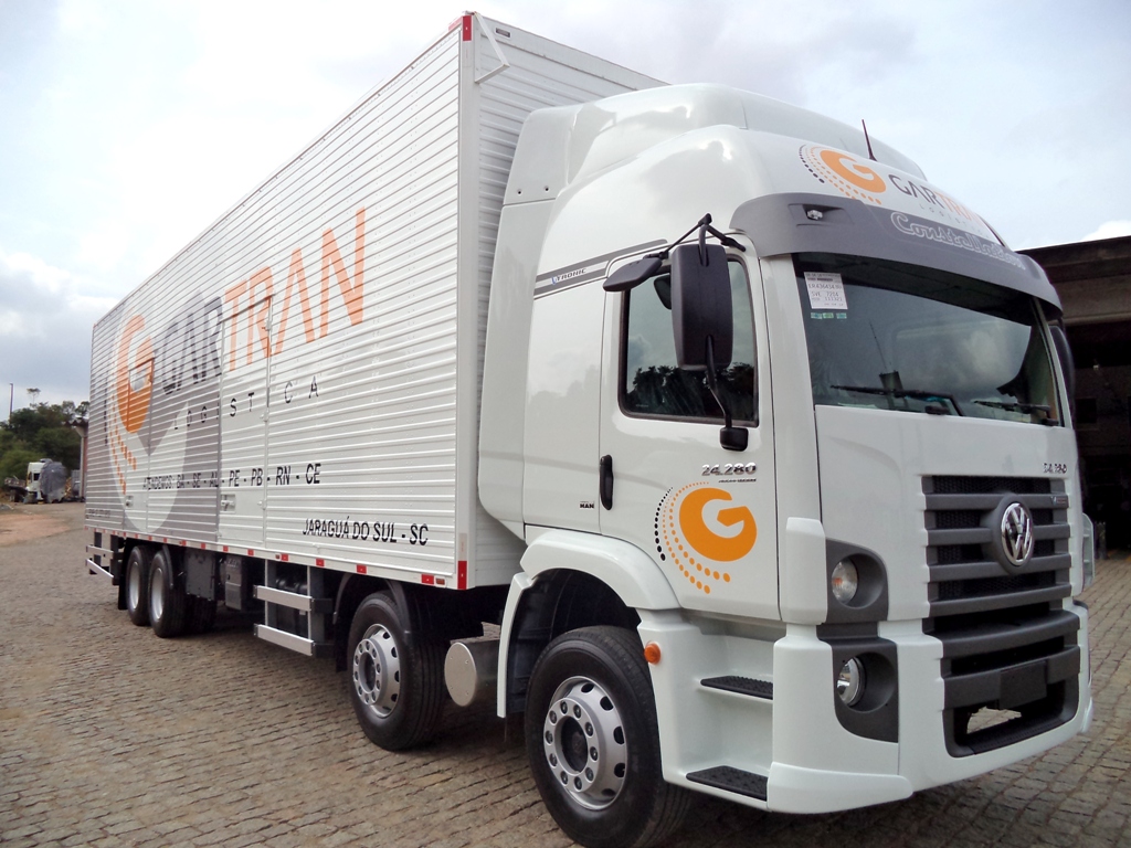 CONSTELLATION AUTOMATIZADO 8X2 SE DESTACA POR BAIXO CONSUMO DE COMBUSTÍVEL, foto 2