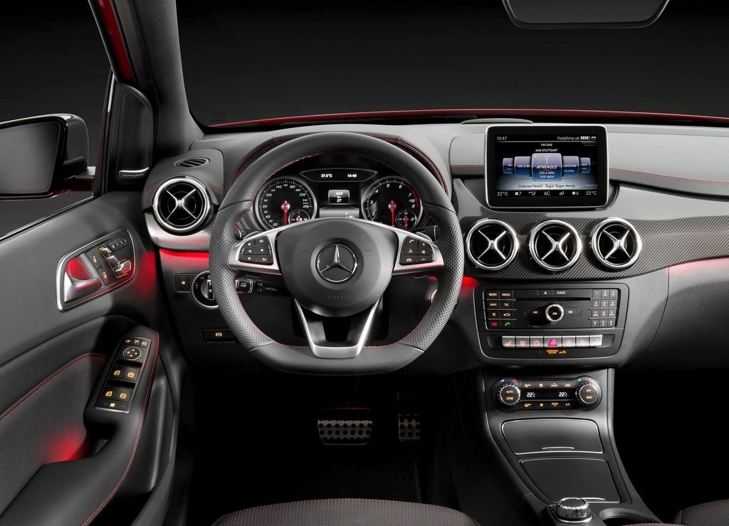 MERCEDES-BENZ B CLASS É RENOVADO, foto 10