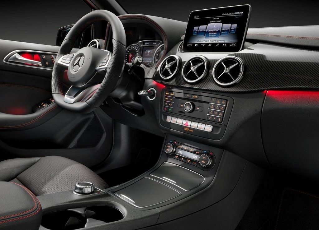 MERCEDES-BENZ B CLASS É RENOVADO, foto 12