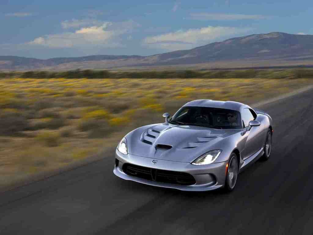 DODGE MOSTRA VIPER SRT 2015, foto 1