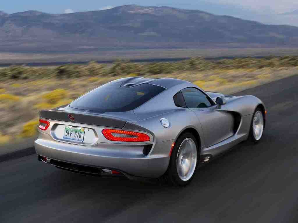 DODGE MOSTRA VIPER SRT 2015, foto 2