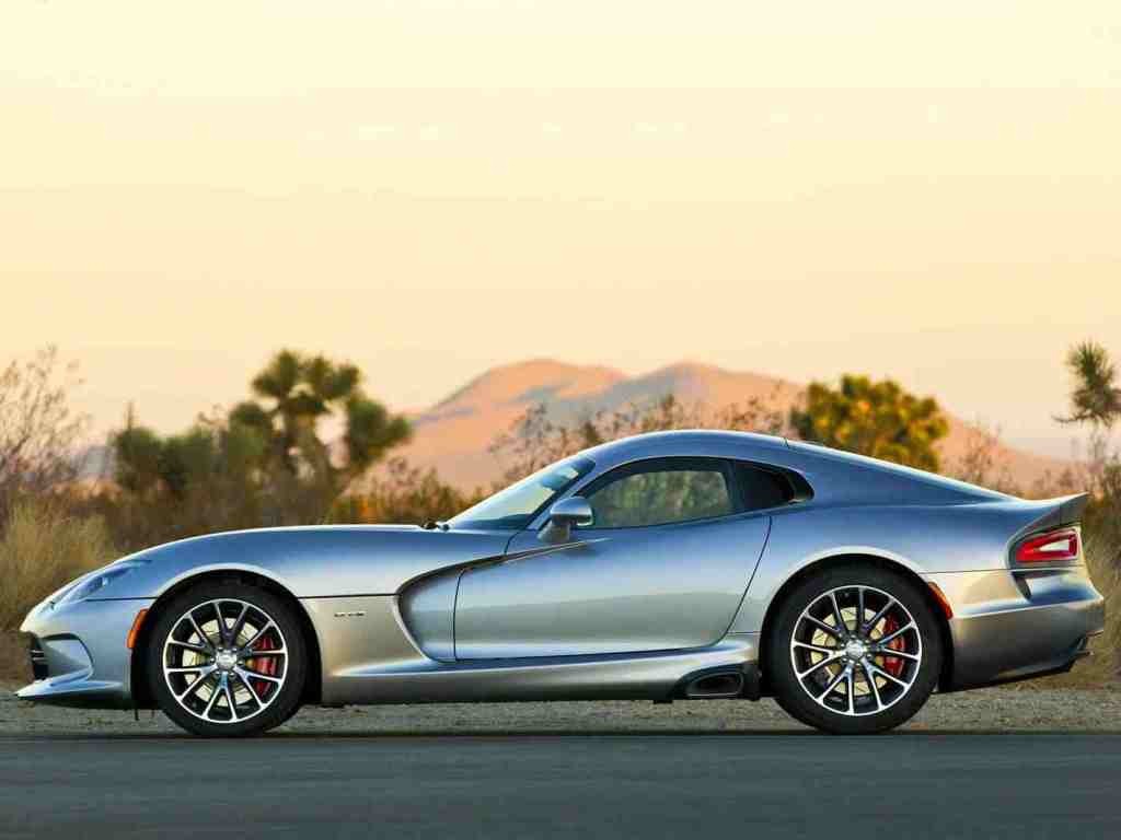DODGE MOSTRA VIPER SRT 2015, foto 4