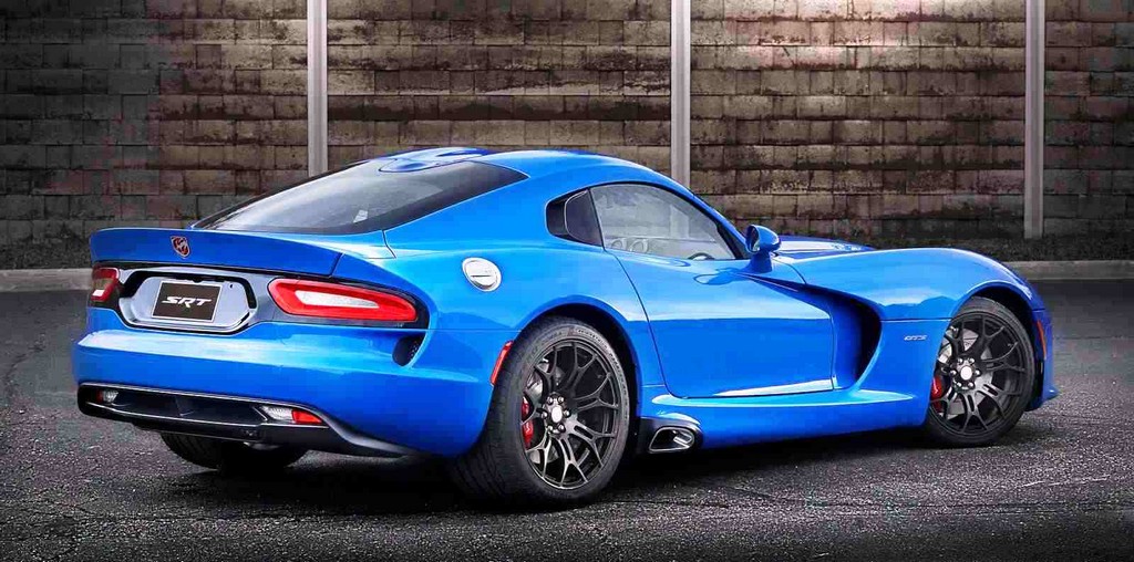 DODGE MOSTRA VIPER SRT 2015, foto 9