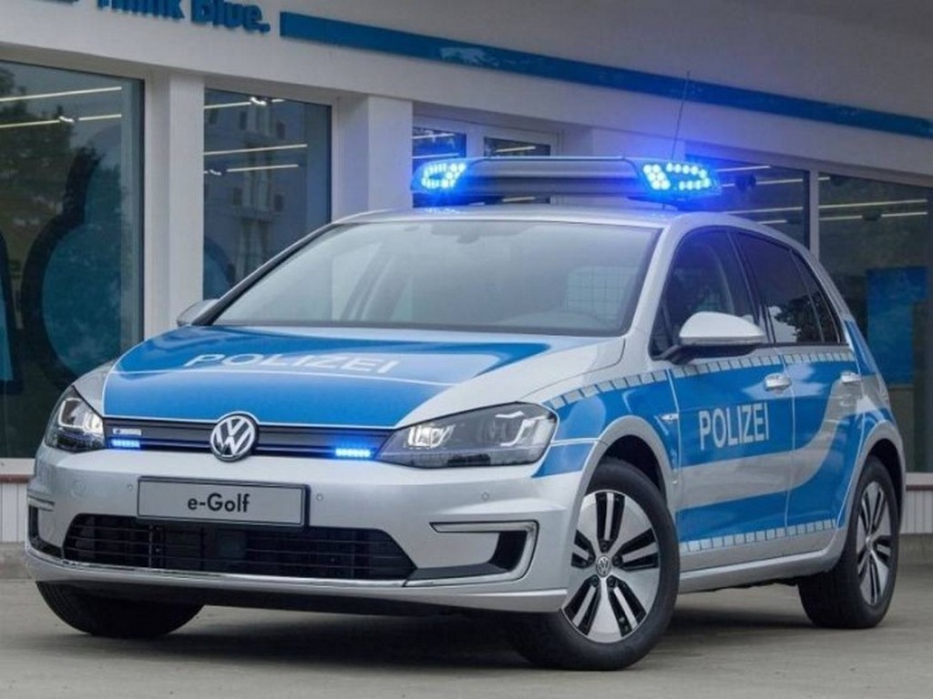 POLÍCIA DA ALEMANHA TERÁ e-GOLF EM SUA FROTA, foto 1