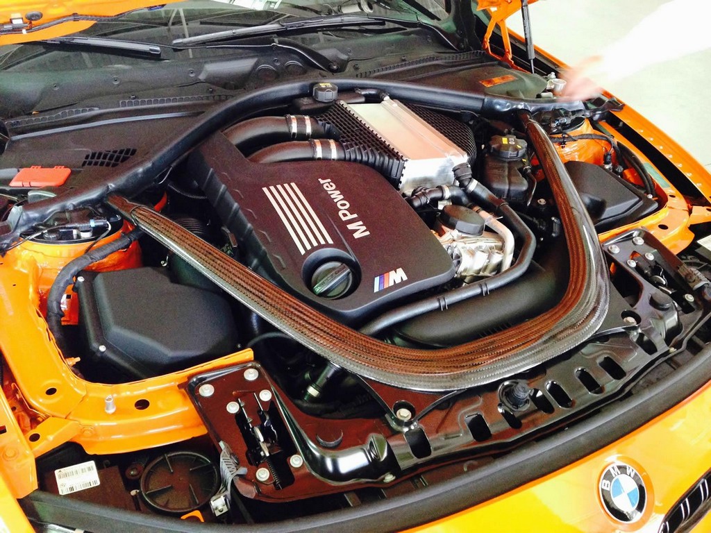 BMW M4 SERIES COUPE LIMEROCK SPECIAL EDITION, foto 6