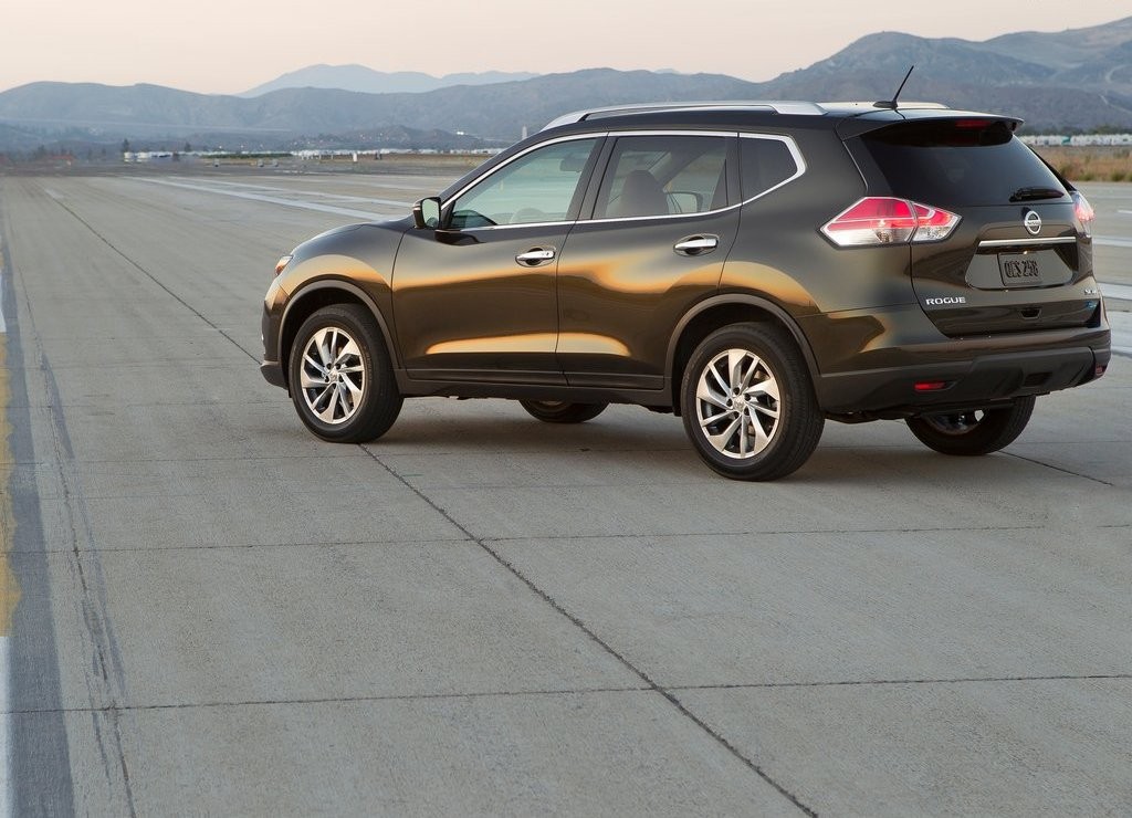 NISSAN ROGUE 2015 COMEÇA A SER VENDIDO NOS EUA, foto 12