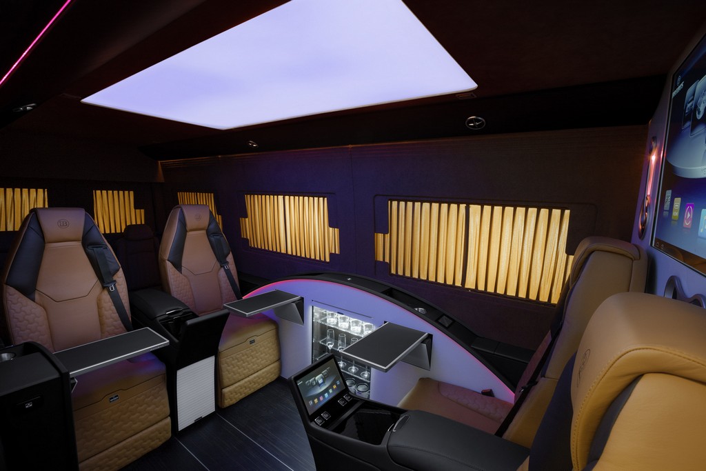 BRABUS MOSTRA O MERCEDES-BENZ SPRINTER “BUSINESS LOUNGE”, foto 6