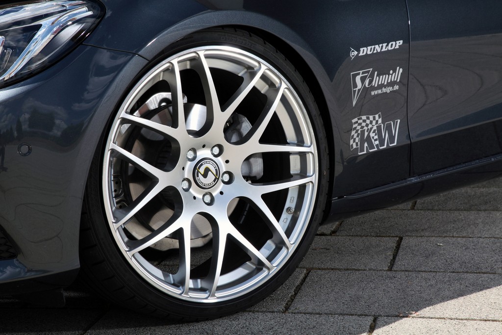 SCHMIDT REVOLUTION MOSTRA SEU PROGRAMA DE TUNING PARA O MERCEDES-BENZ C CLASS, foto 15