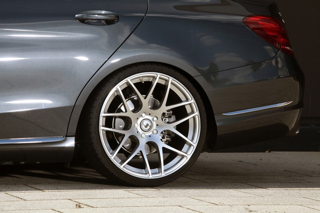 SCHMIDT REVOLUTION MOSTRA SEU PROGRAMA DE TUNING PARA O MERCEDES-BENZ C CLASS, foto 16