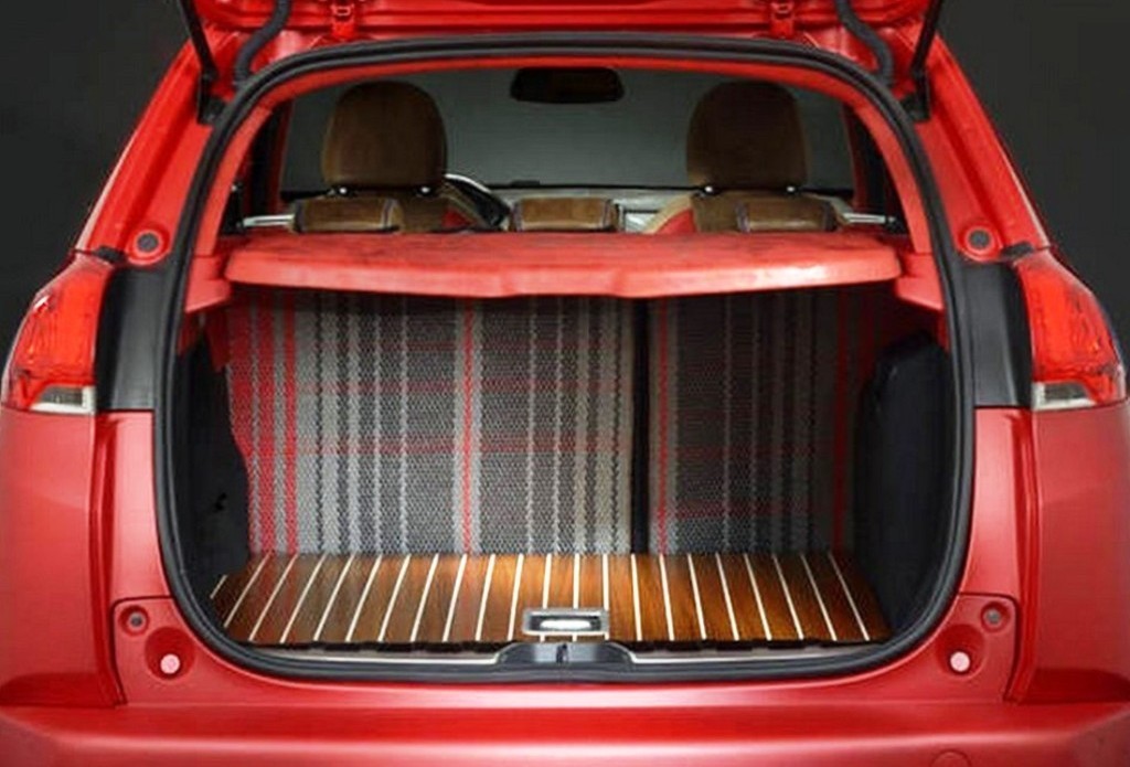 CASTAGNA PERSONALIZA O PEUGEOT 2008, foto 9