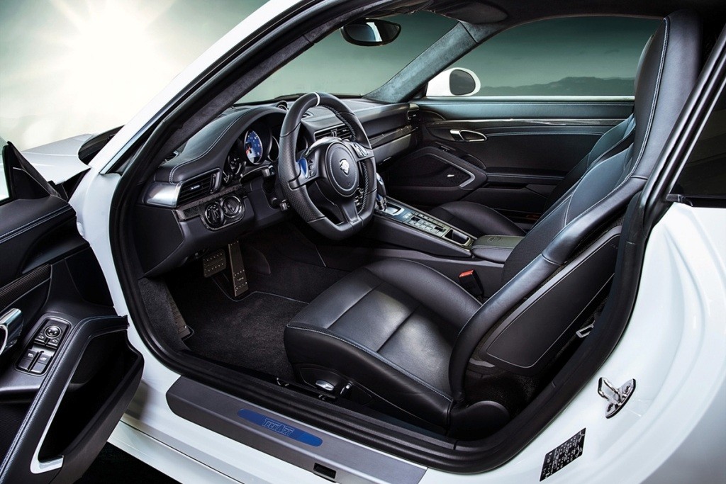 TECHART MOSTRA SEU PACOTE DE PERFORMANCE PARA O PORSCHE 911 TURBO, foto 18