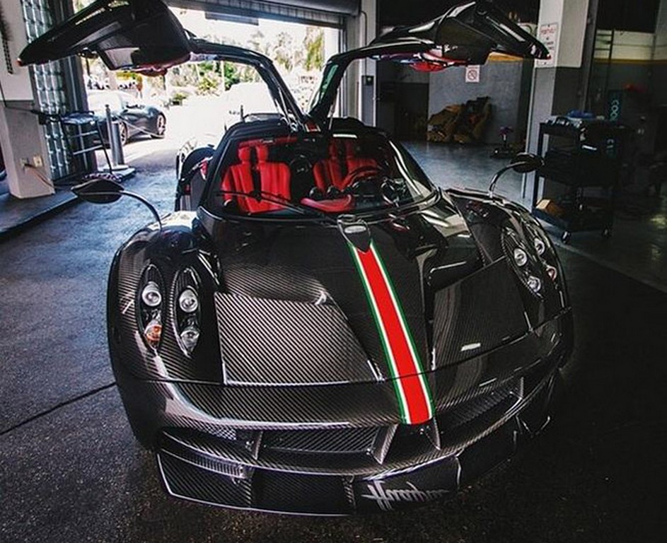 PAGANI APRESENTA O HUAYRA LA MONZA LISA SPECIAL EDITION, foto 1