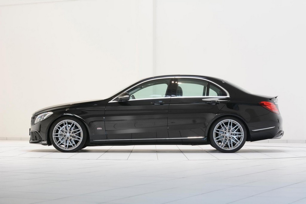 BRABUS REVELA SEU ÚLTIMO PROJETO PARA O MERCEDES-BENZ C CLASS, foto 6
