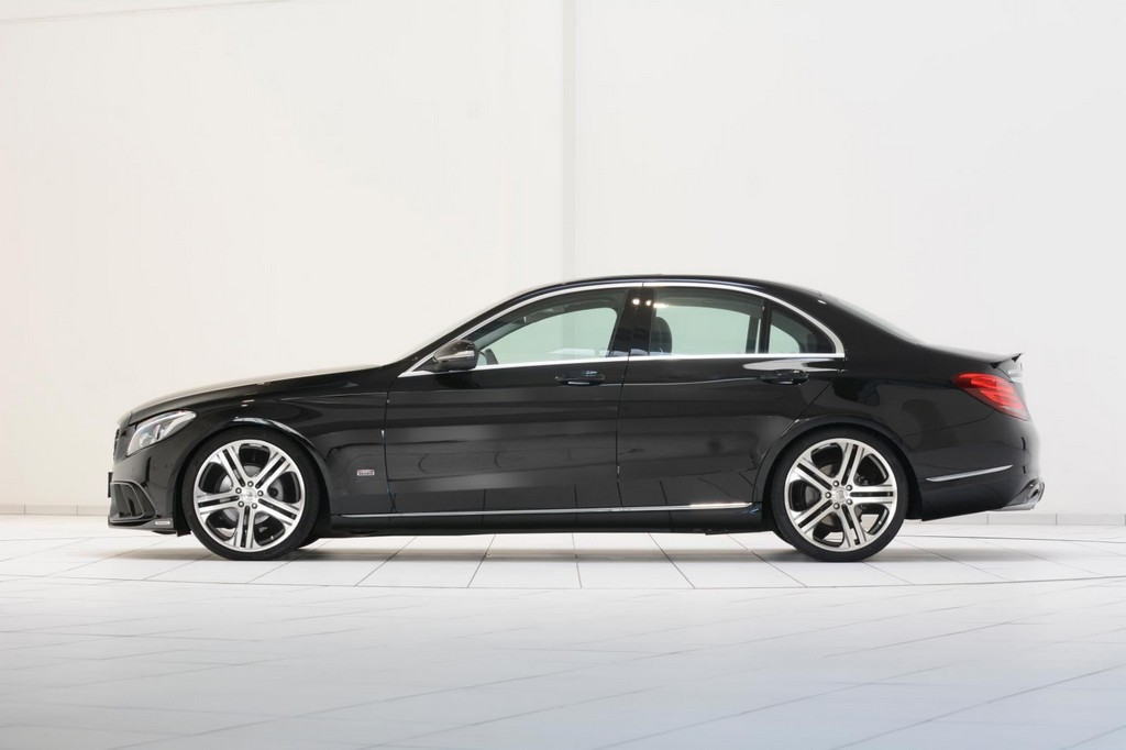 BRABUS REVELA SEU ÚLTIMO PROJETO PARA O MERCEDES-BENZ C CLASS, foto 8