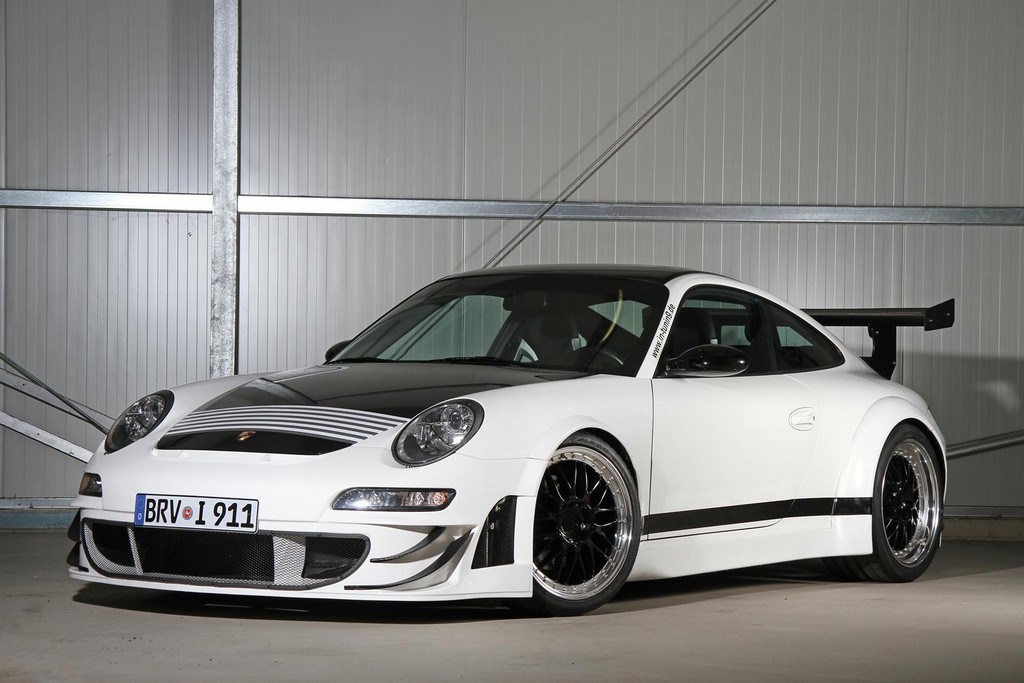 INGO NOAK APRESENTA PROJETO PARA O PORSCHE 911 997, foto 1