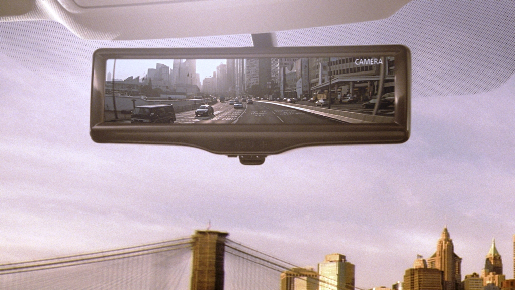 NISSAN DESENVOLVE ESPELHO RETROVISOR INTELIGENTE COM LCD, foto 1