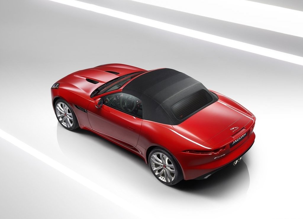 JAGUAR APRESENTA F-TYPE 2016 COM NOVIDADES, foto 7