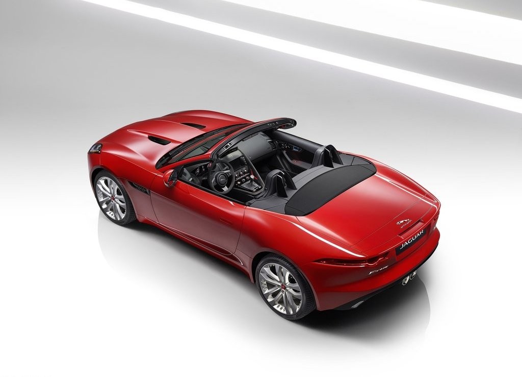 JAGUAR APRESENTA F-TYPE 2016 COM NOVIDADES, foto 8