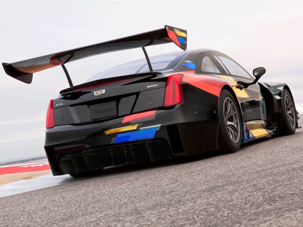 CADILLAC REVELA ATS-V.R PARA COMPETIÇÃO, foto 6