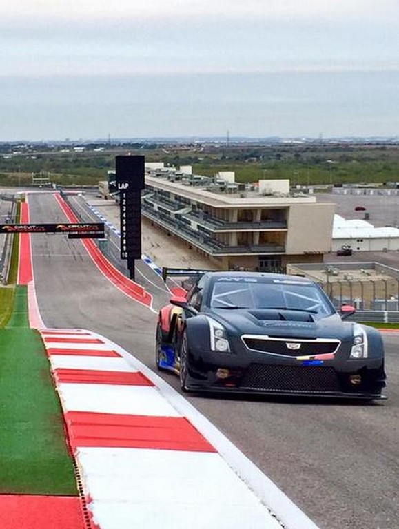 CADILLAC REVELA ATS-V.R PARA COMPETIÇÃO, foto 13