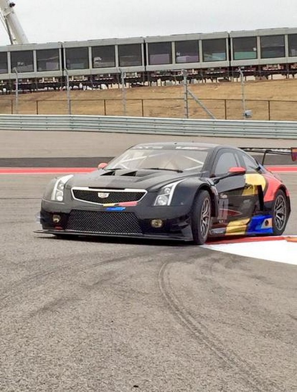 CADILLAC REVELA ATS-V.R PARA COMPETIÇÃO, foto 14