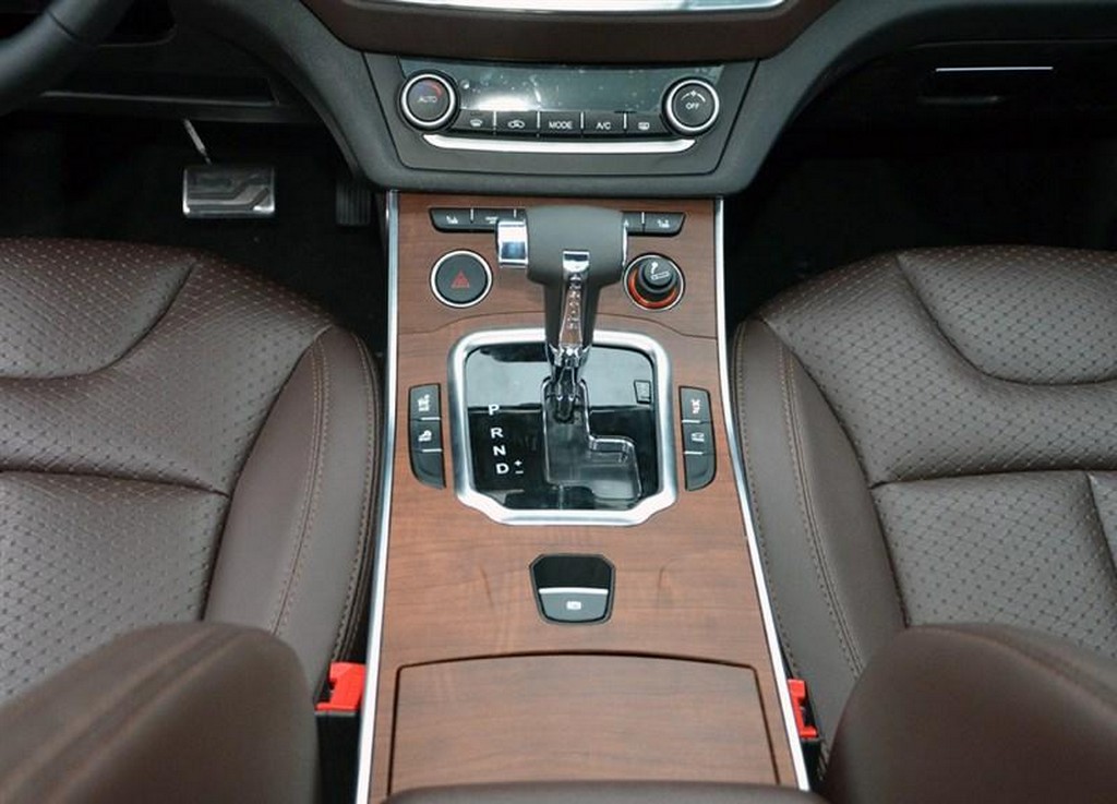 LAND WIND X7 É LANÇADO NA CHINA, foto 6