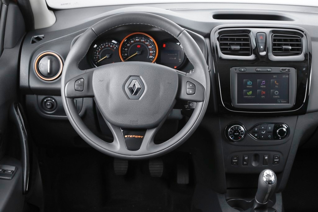 NOVO SANDERO STEPWAY CHEGA COM VISUAL OUSADO E MUITA VERSATILIDADE, foto 14