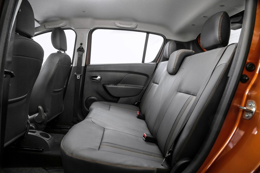 NOVO SANDERO STEPWAY CHEGA COM VISUAL OUSADO E MUITA VERSATILIDADE, foto 33