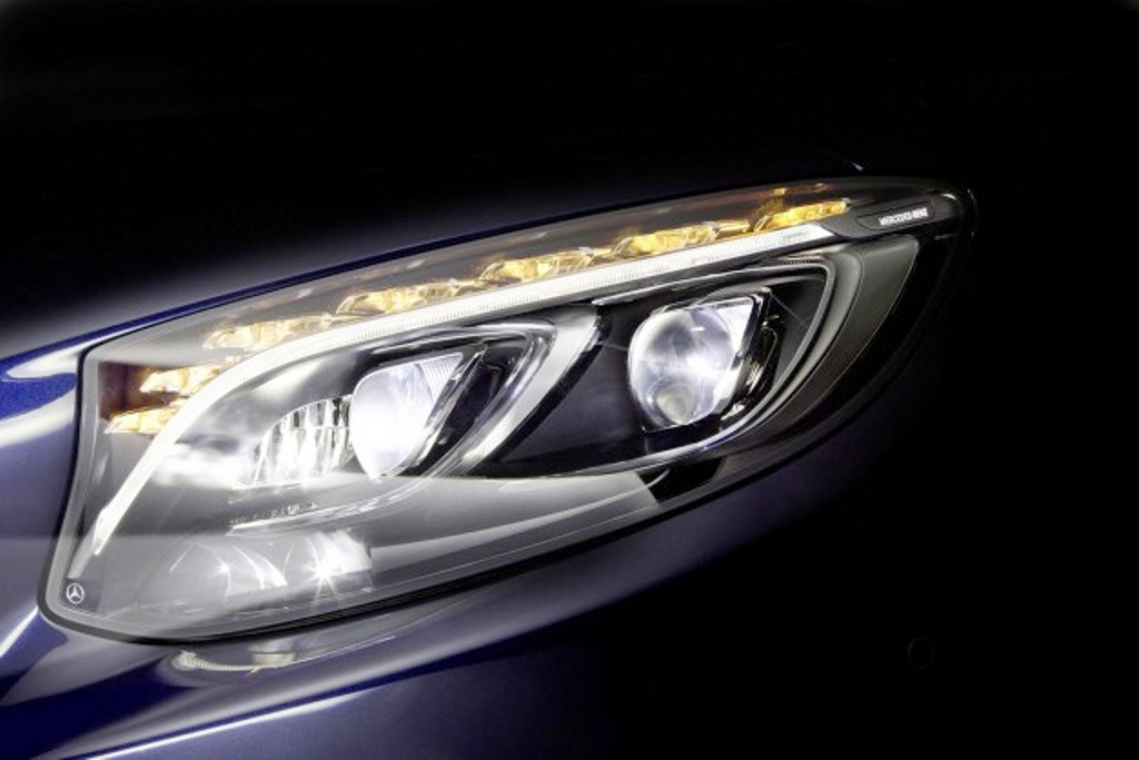 MERCEDES APRESENTA FARÓIS LED DE NOVA GERAÇÃO, foto 3