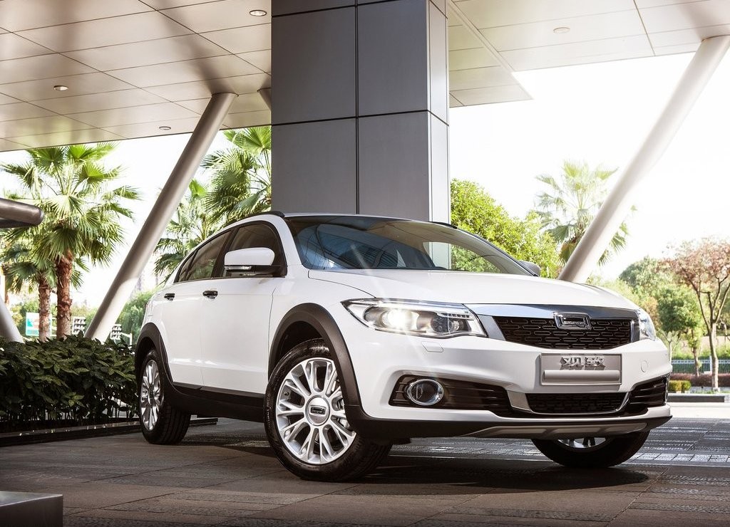 QOROS 3 CITY SUV É APRESENTADO NA CHINA, foto 1