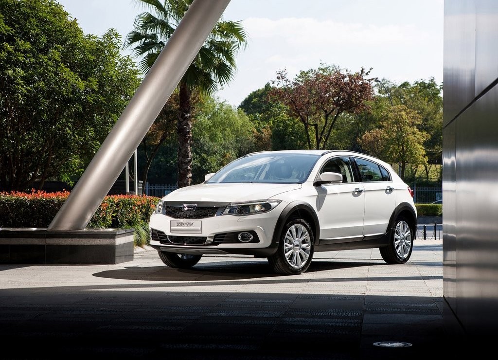 QOROS 3 CITY SUV É APRESENTADO NA CHINA, foto 2