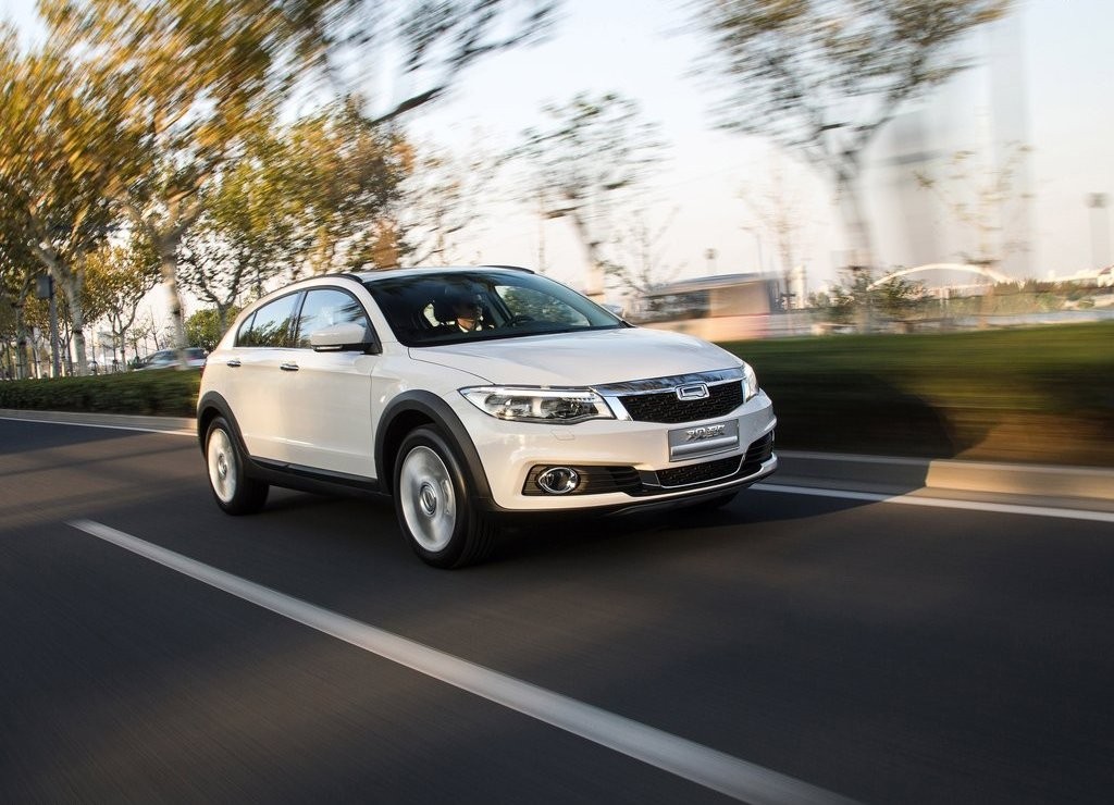 QOROS 3 CITY SUV É APRESENTADO NA CHINA, foto 3