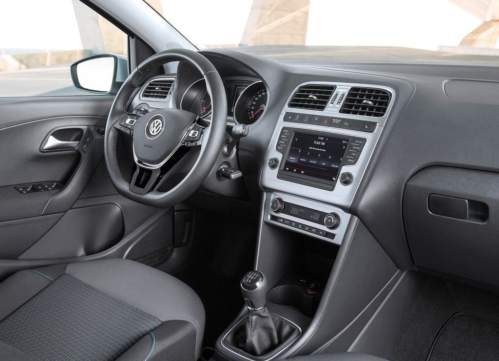 VOLKSWAGEN APRESENTA NA EUROPA POLO BLUEMOTION A GASOLINA, foto 6