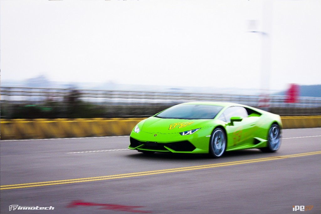 iPE INNOTECH MOSTRA LAMBORGHINI HURACÁN COM SEU SISTEMA DE ESCAPE ESPORTIVO, foto 3