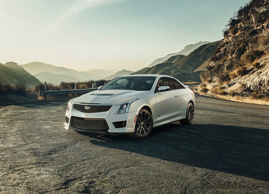 CADILLAC ATS-V COUPE SURGE NA WEB, foto 1