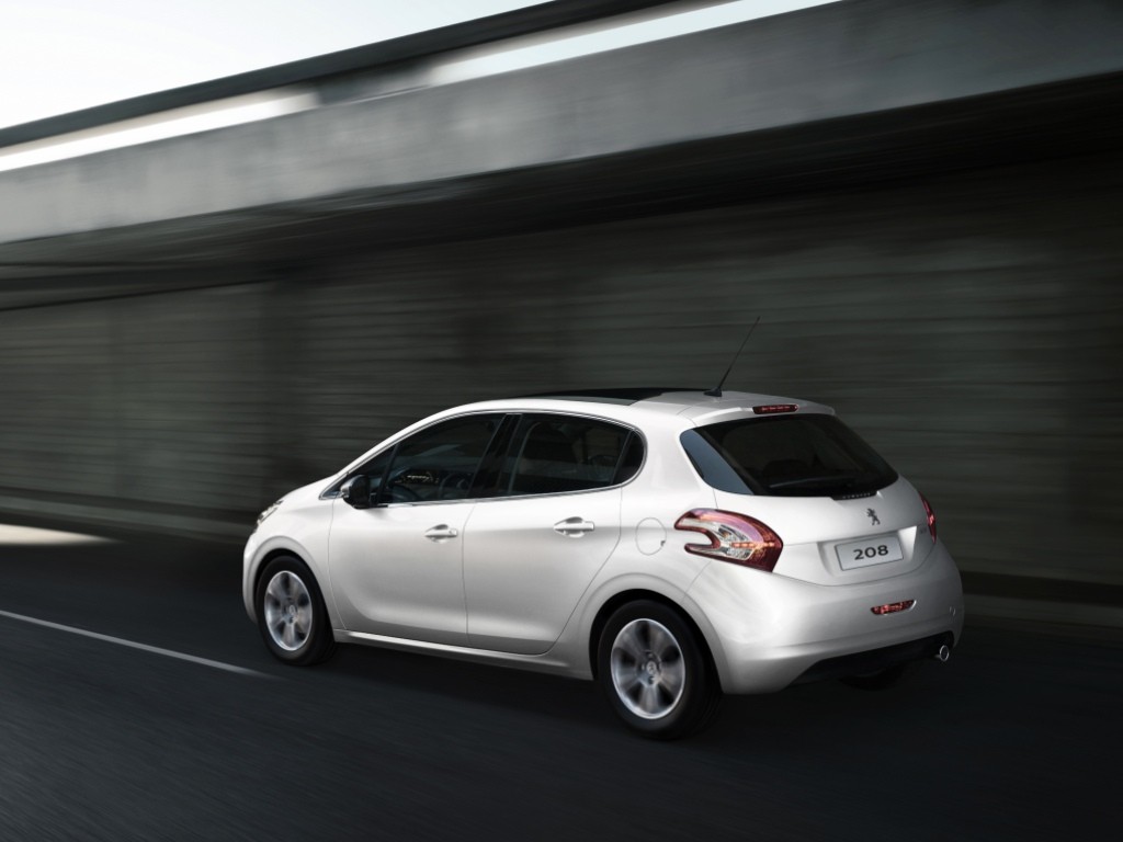 PEUGEOT 208: DESIGN COM ELEGÂNCIA, foto 19