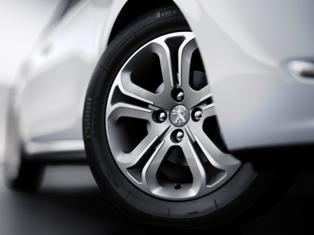 PEUGEOT 208: DESIGN COM ELEGÂNCIA, foto 34